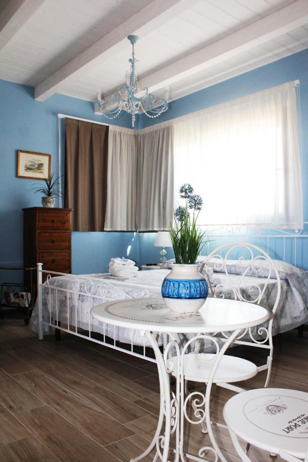 B&B Villa Lilla Сан-Бенедетто-дель-Тронто Экстерьер фото